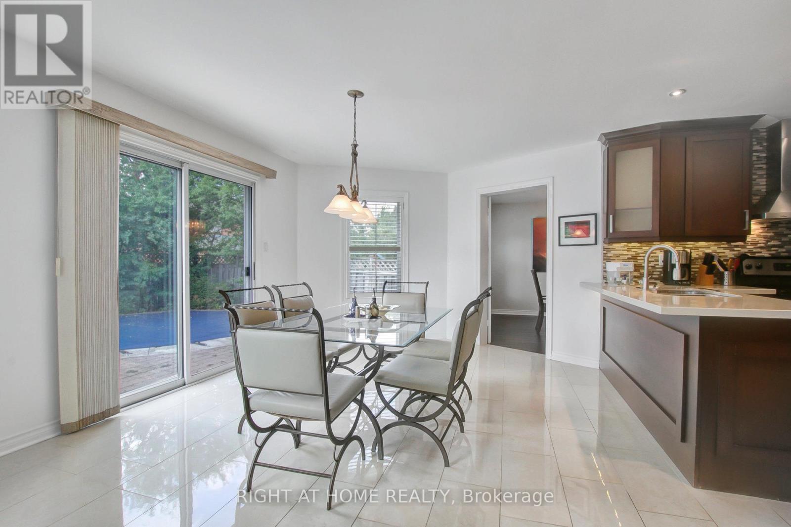 53 Waltham Crescent, Richmond Hill, Ontario  L4B 1Z3 - Photo 26 - N13707700
