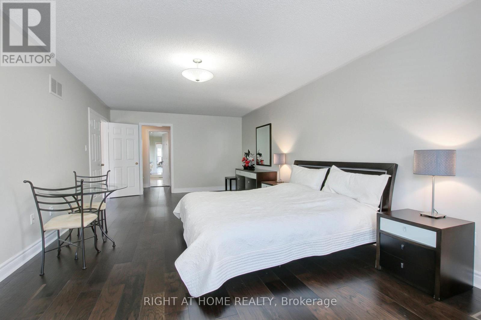 53 Waltham Crescent, Richmond Hill, Ontario  L4B 1Z3 - Photo 31 - N13707700
