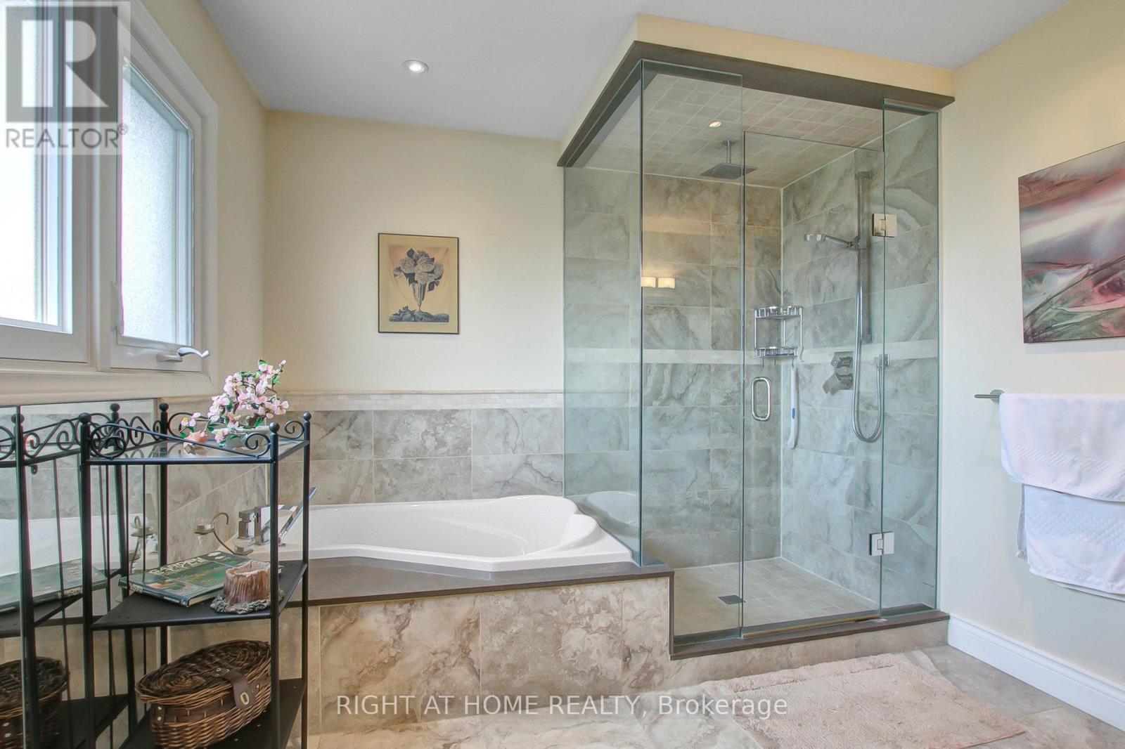 53 Waltham Crescent, Richmond Hill, Ontario  L4B 1Z3 - Photo 35 - N13707700