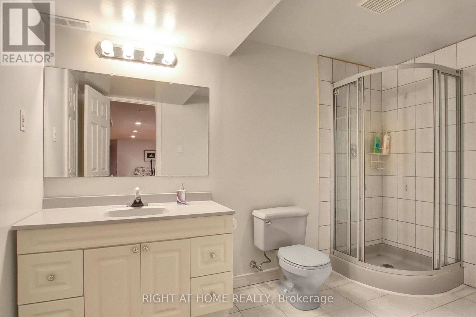 53 Waltham Crescent, Richmond Hill, Ontario  L4B 1Z3 - Photo 45 - N13707700
