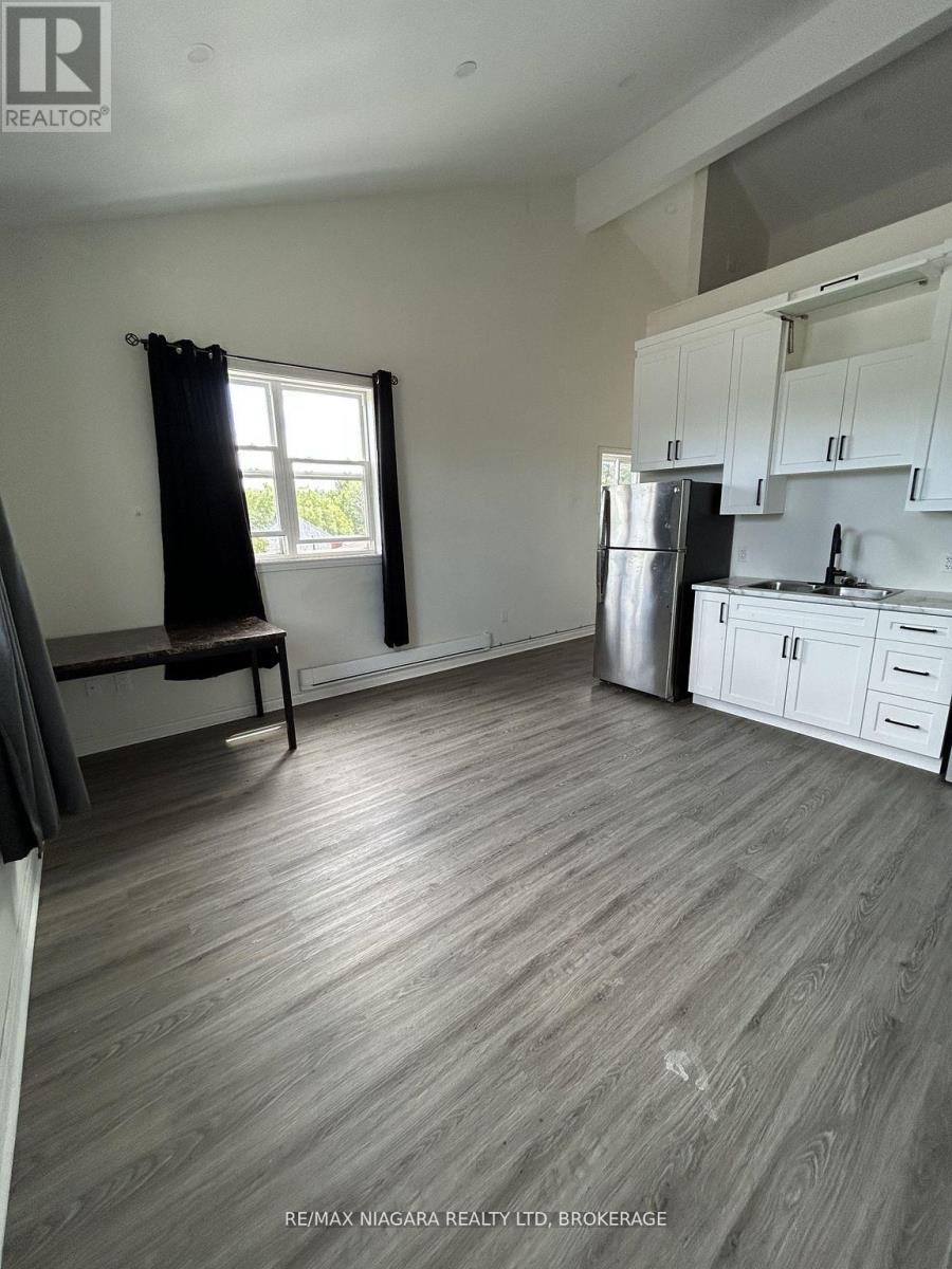 335 Wellington Street, Port Colborne, Ontario  L3K 2K4 - Photo 5 - X13707558