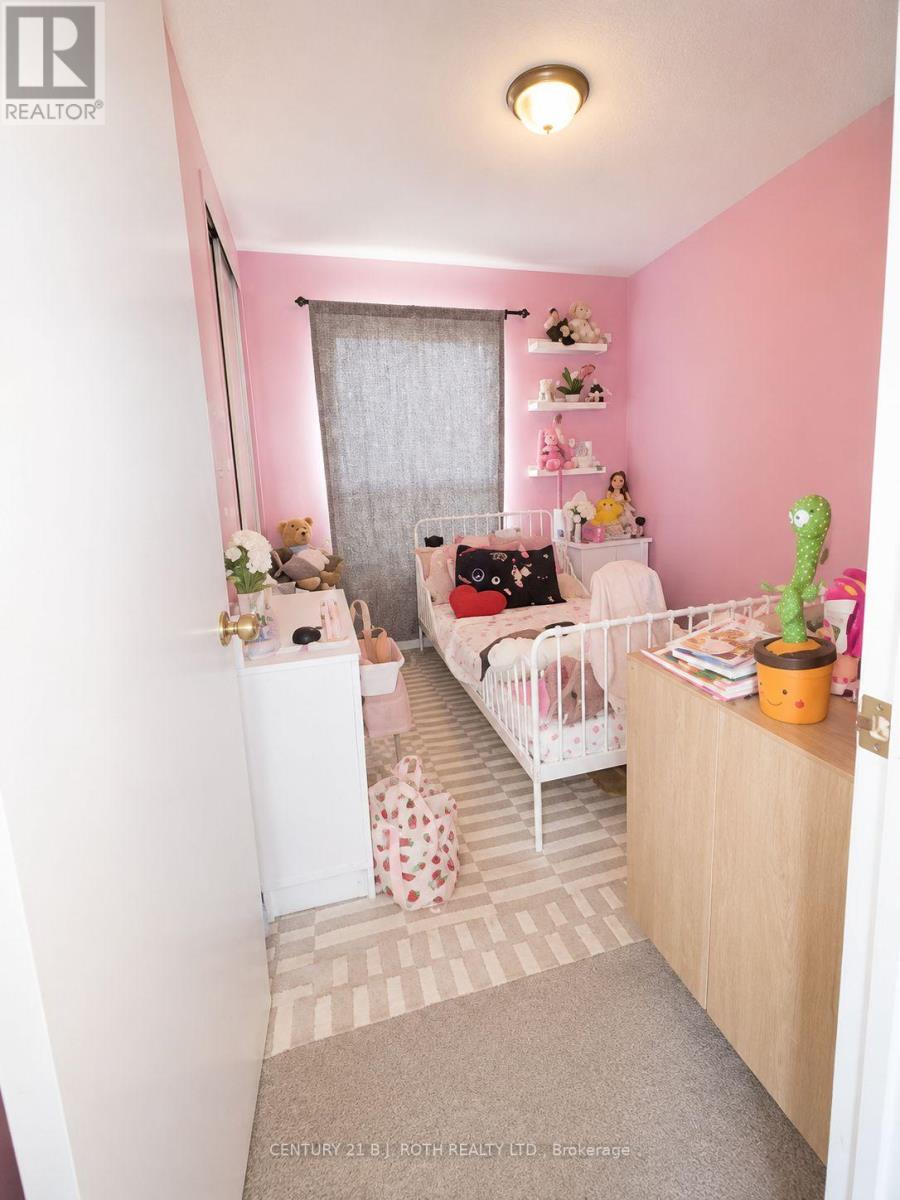 56 Livingstone Street W, Barrie (West Bayfield), Ontario  L4N 7J2 - Photo 8 - S13707714
