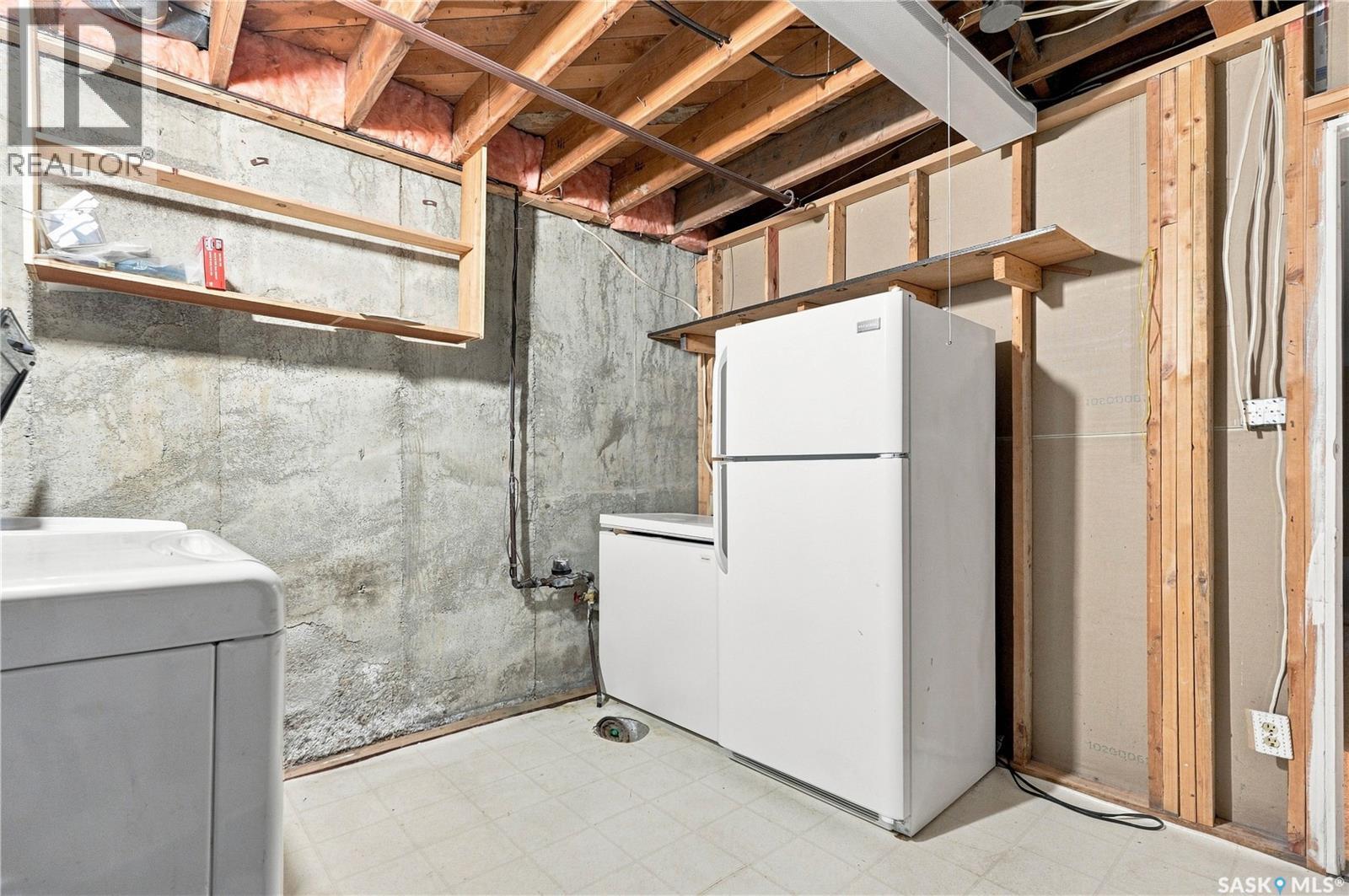 303 Oronsay Street, Colonsay, Saskatchewan  S0K 0Z0 - Photo 36 - SK046452