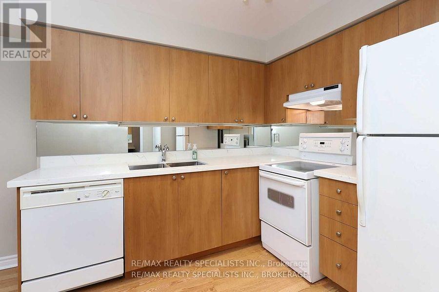 44 - 4620 Guildwood Way, Mississauga, Ontario  L5R 4H4 - Photo 14 - W13707534