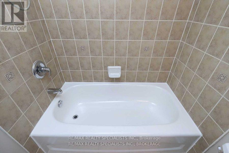44 - 4620 Guildwood Way, Mississauga, Ontario  L5R 4H4 - Photo 18 - W13707534