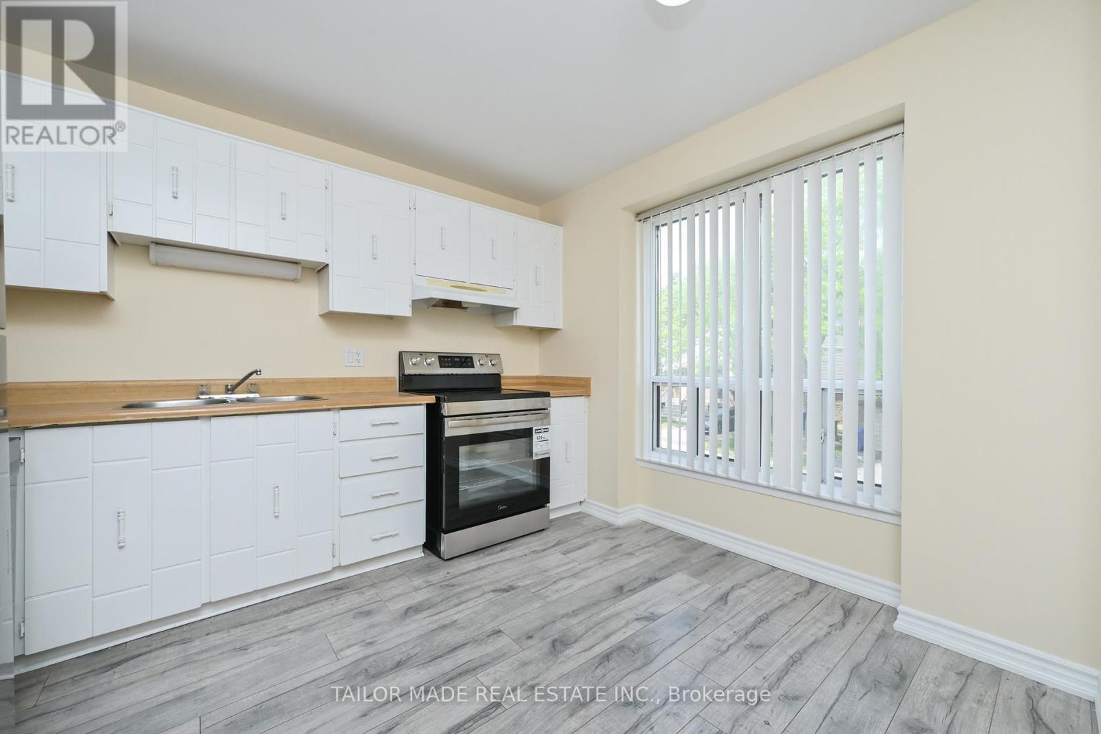 79 - 79 Guildford Crescent, Brampton, Ontario  L6S 3K2 - Photo 4 - W13707542