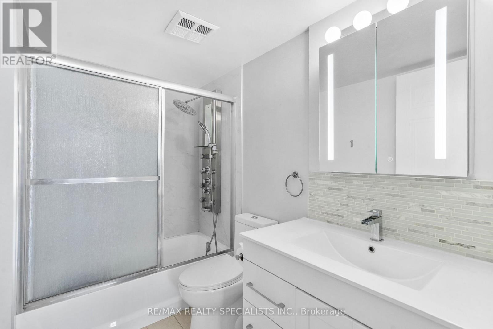 1409 - 25 Fairview Road W, Mississauga, Ontario  L5B 3Y8 - Photo 17 - W13707546