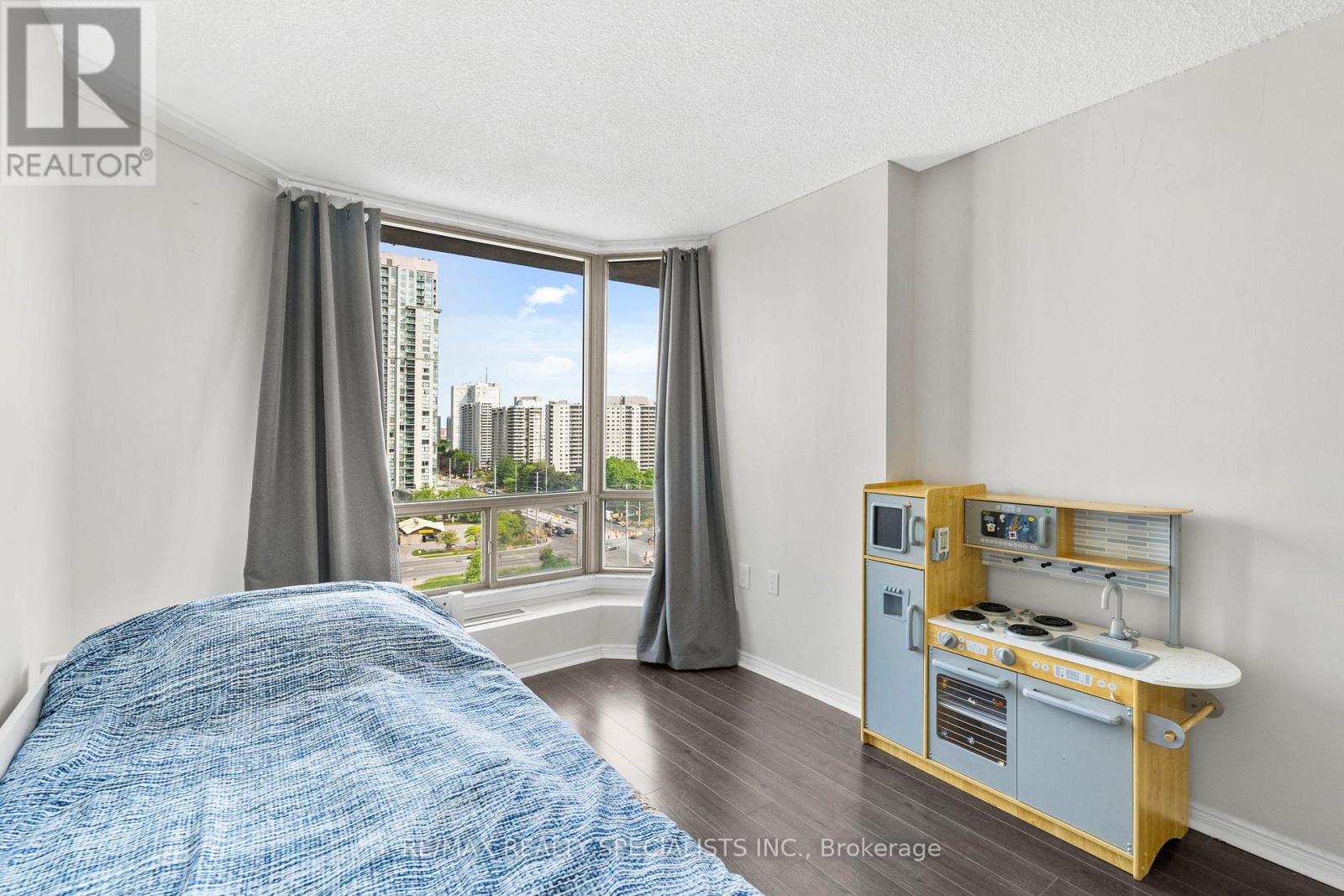1409 - 25 Fairview Road W, Mississauga, Ontario  L5B 3Y8 - Photo 20 - W13707546