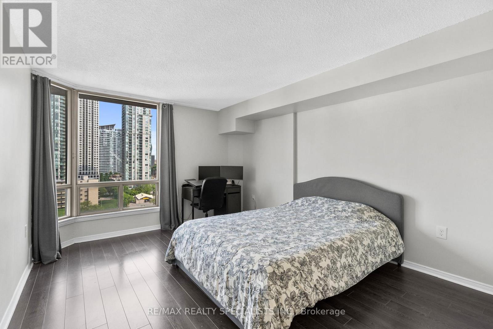 1409 - 25 Fairview Road W, Mississauga, Ontario  L5B 3Y8 - Photo 22 - W13707546