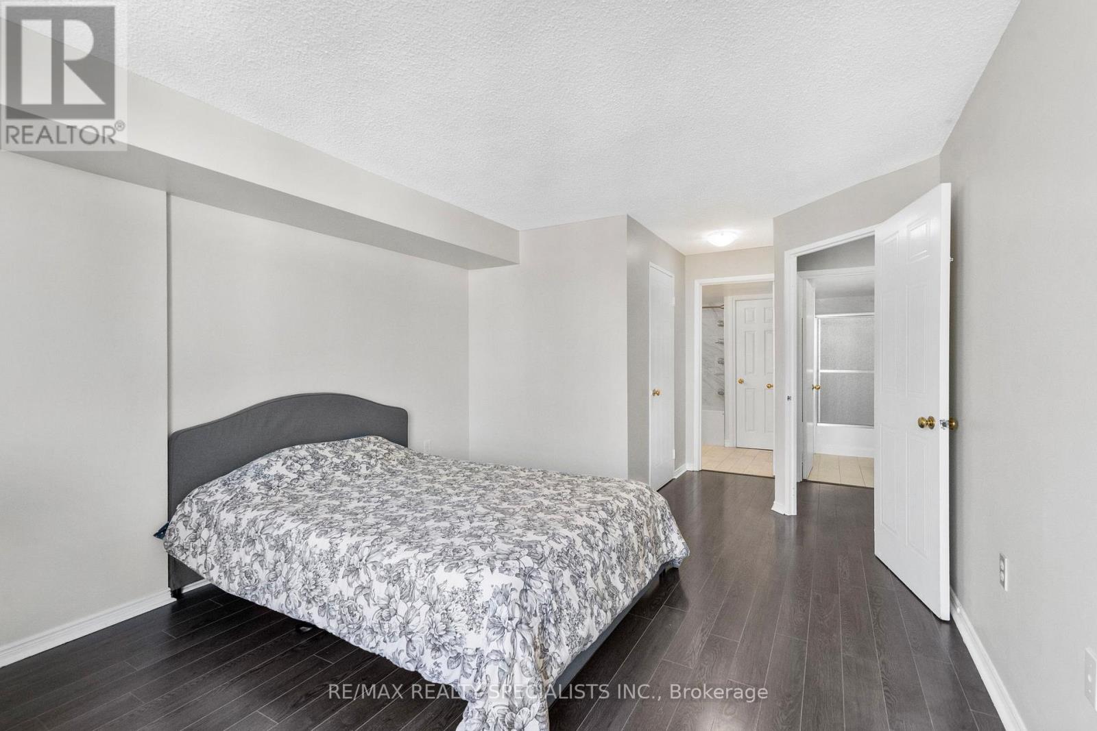 1409 - 25 Fairview Road W, Mississauga, Ontario  L5B 3Y8 - Photo 25 - W13707546