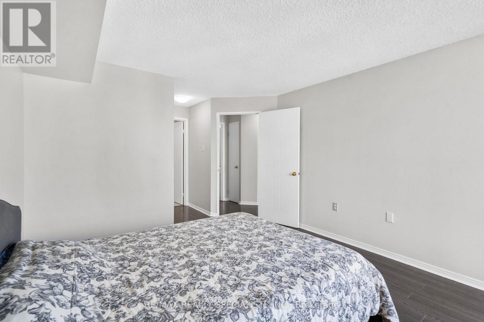 1409 - 25 Fairview Road W, Mississauga, Ontario  L5B 3Y8 - Photo 26 - W13707546
