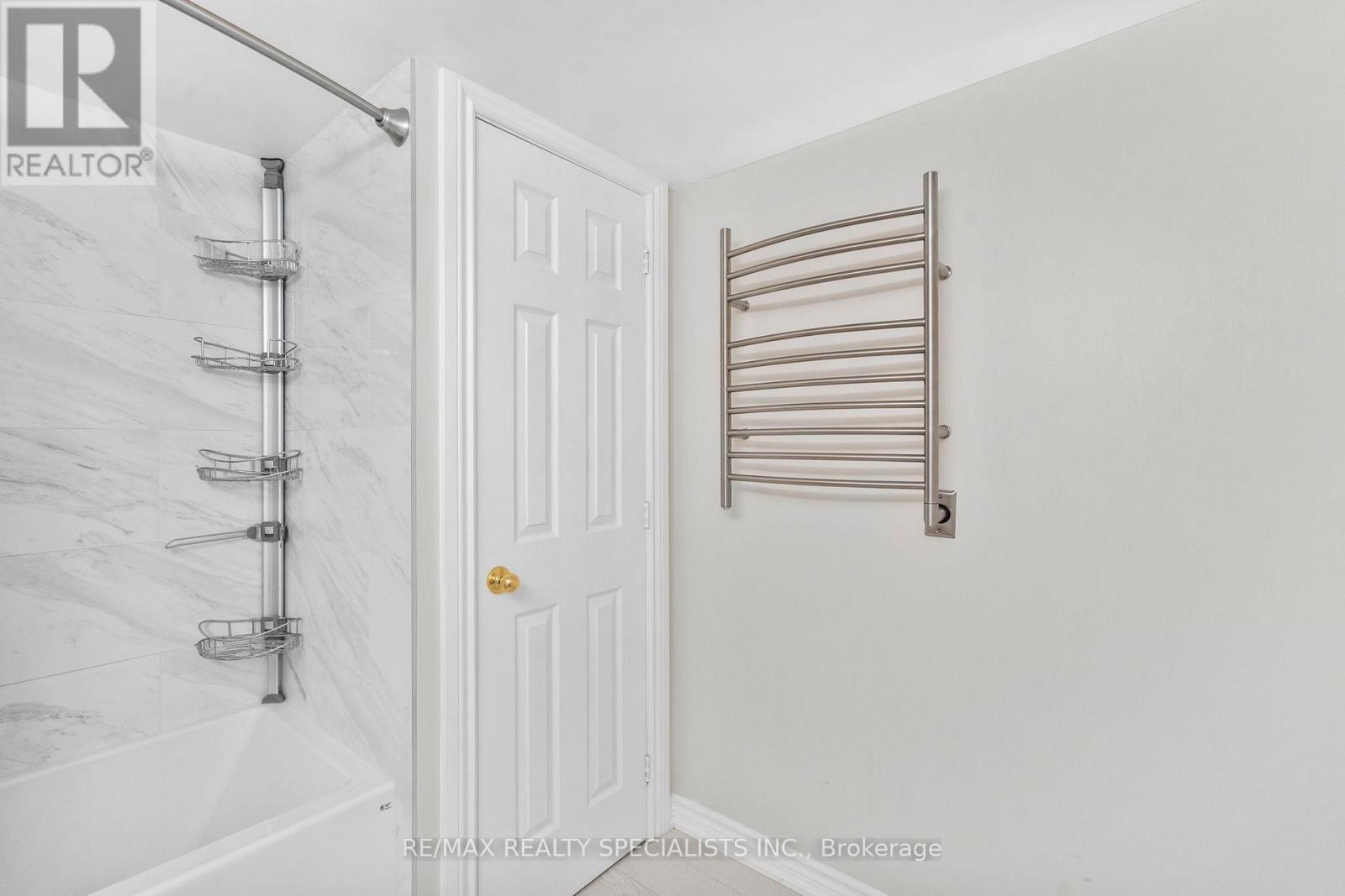 1409 - 25 Fairview Road W, Mississauga, Ontario  L5B 3Y8 - Photo 30 - W13707546