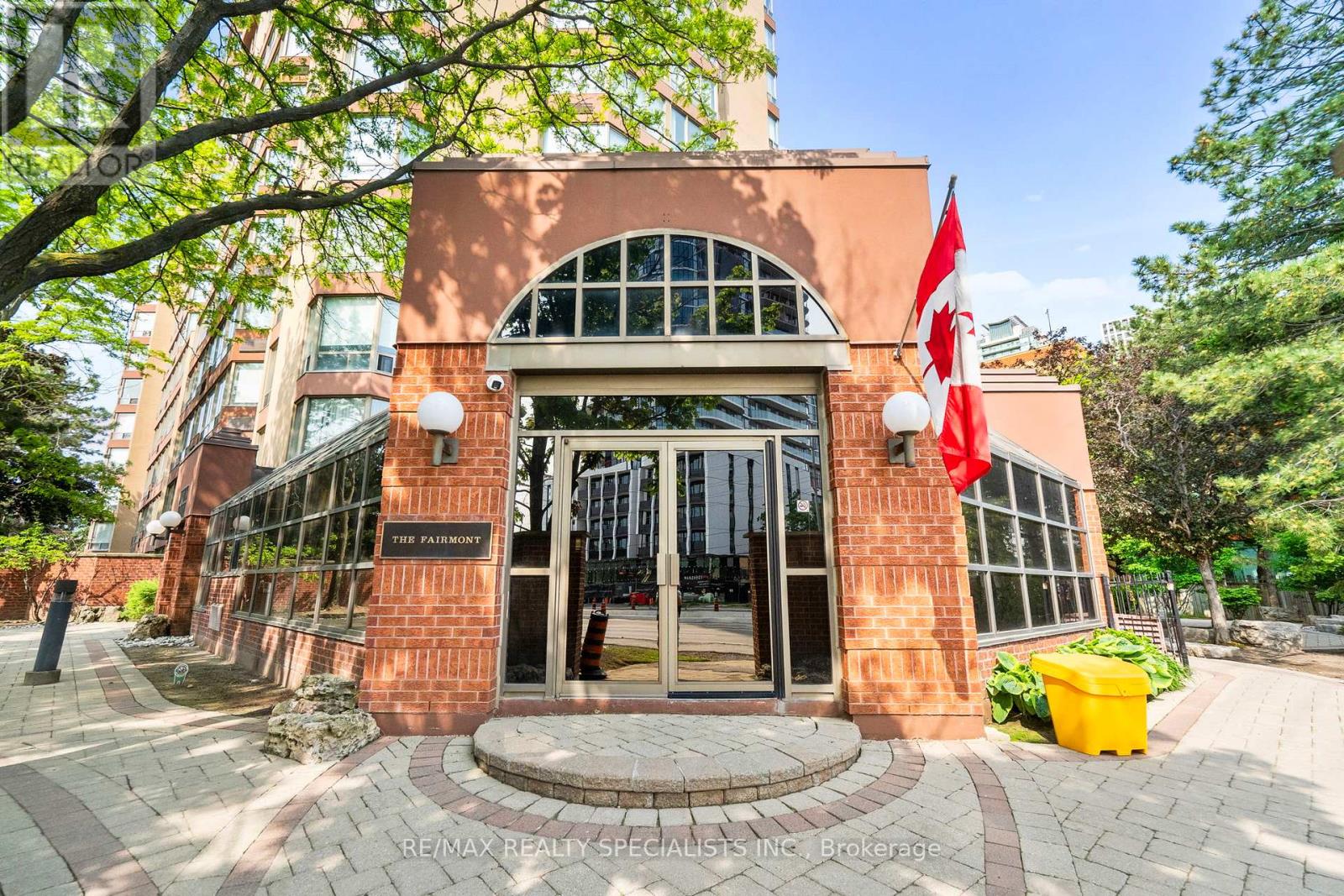 1409 - 25 Fairview Road W, Mississauga, Ontario  L5B 3Y8 - Photo 36 - W13707546