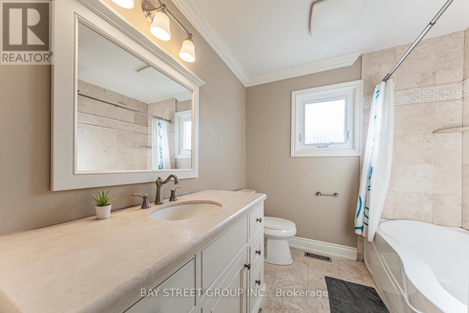 2191 Dunvegan Avenue, Oakville, Ontario  L6J 6P2 - Photo 39 - W13707574