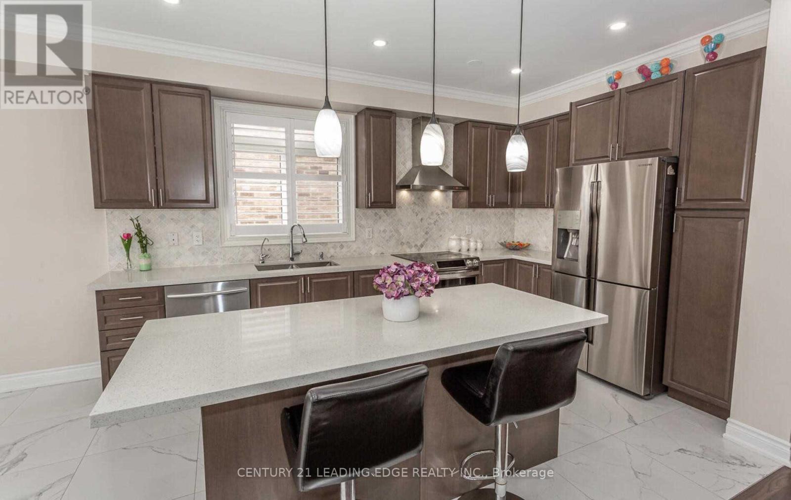 7 Vetch Street, Brampton, Ontario  L6Y 0E3 - Photo 10 - W13707578