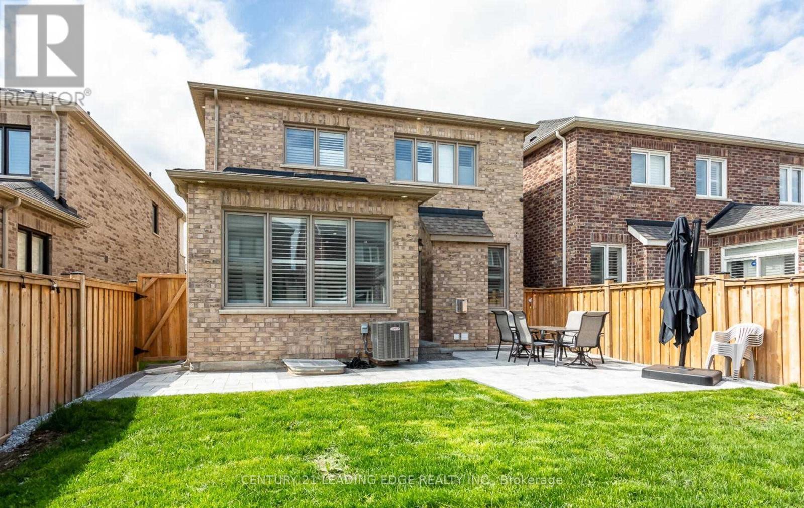 7 Vetch Street, Brampton, Ontario  L6Y 0E3 - Photo 32 - W13707578
