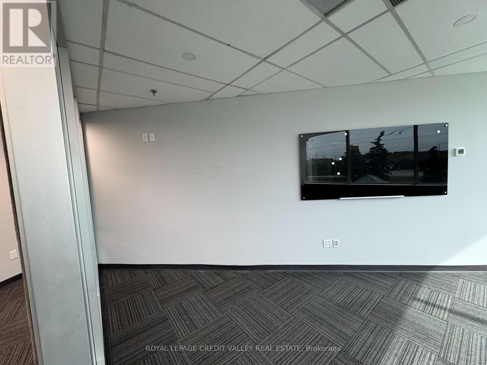 205 - 2800 Skymark Avenue, Mississauga, Ontario  L4W 5A6 - Photo 11 - W13707604