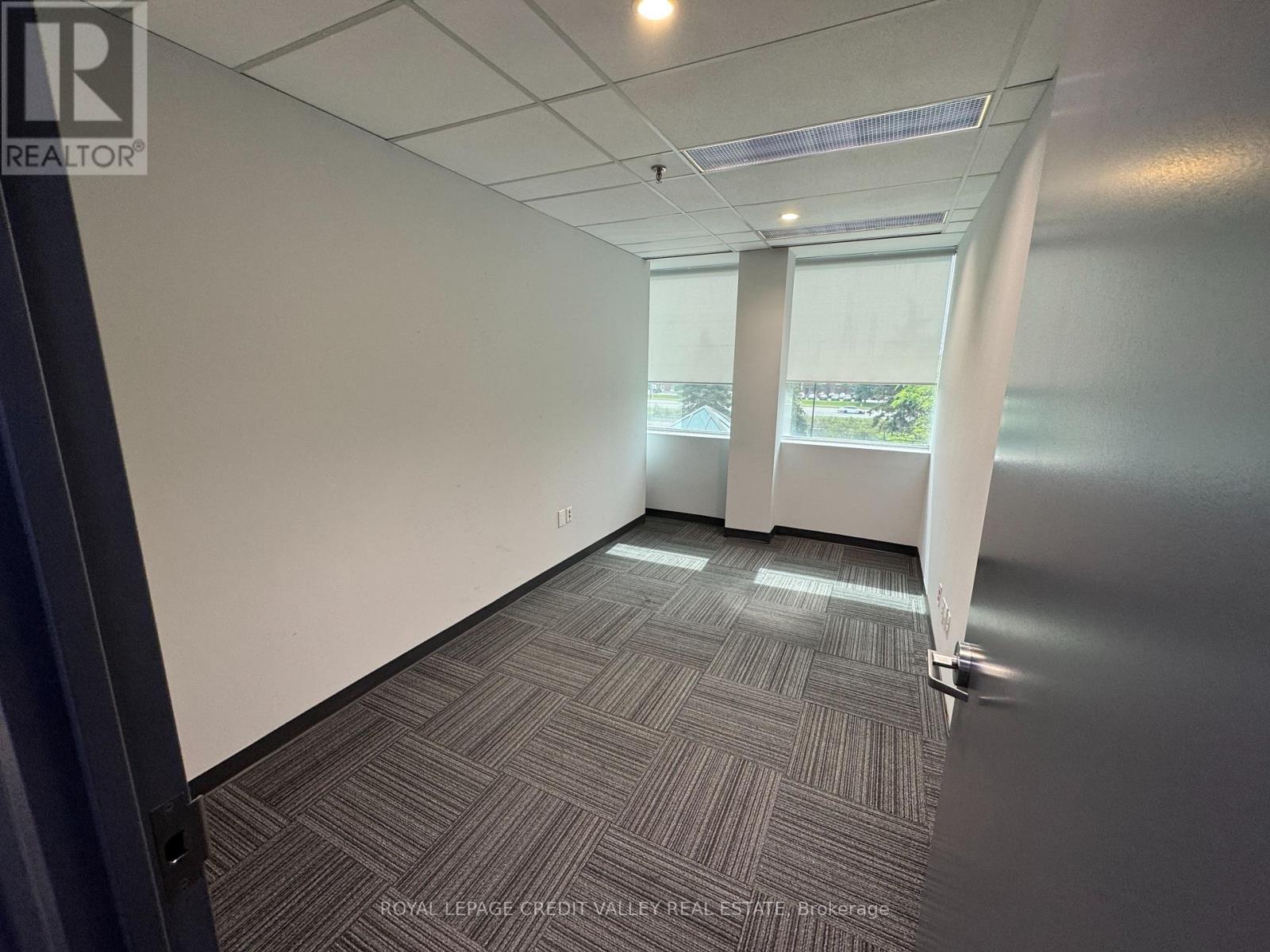 205 - 2800 Skymark Avenue, Mississauga, Ontario  L4W 5A6 - Photo 15 - W13707604