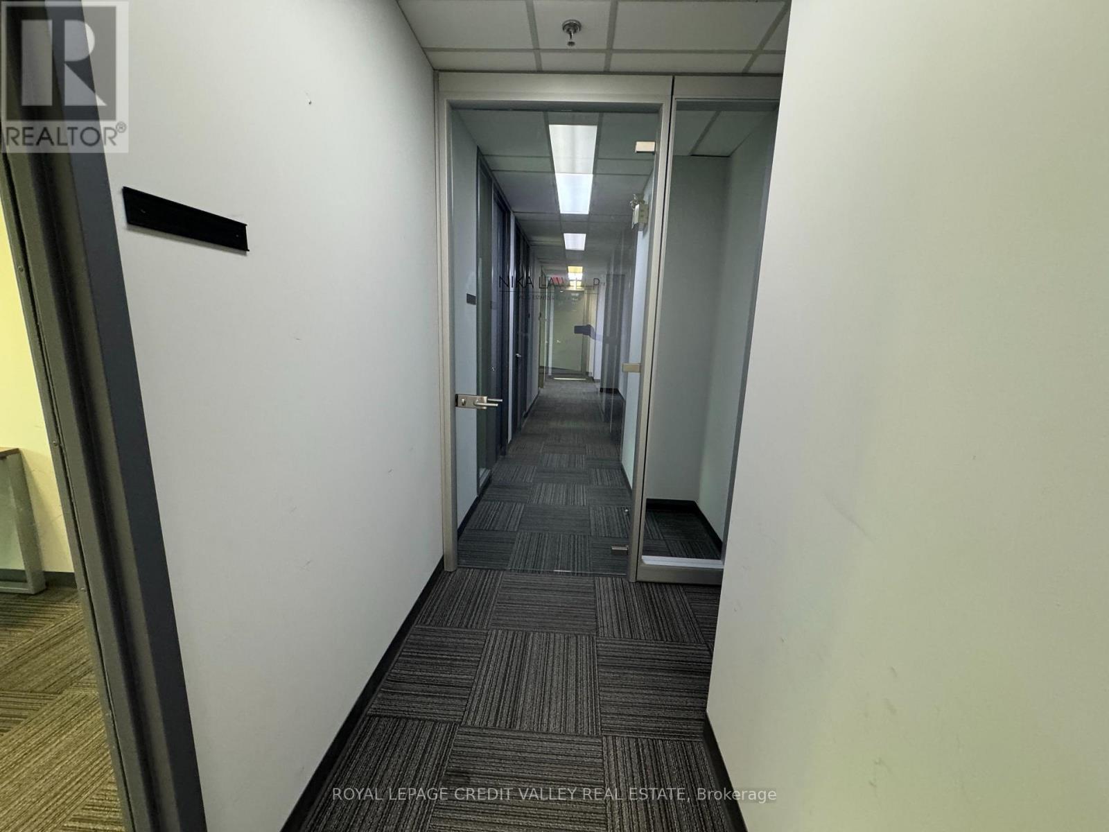 205 - 2800 Skymark Avenue, Mississauga, Ontario  L4W 5A6 - Photo 18 - W13707604