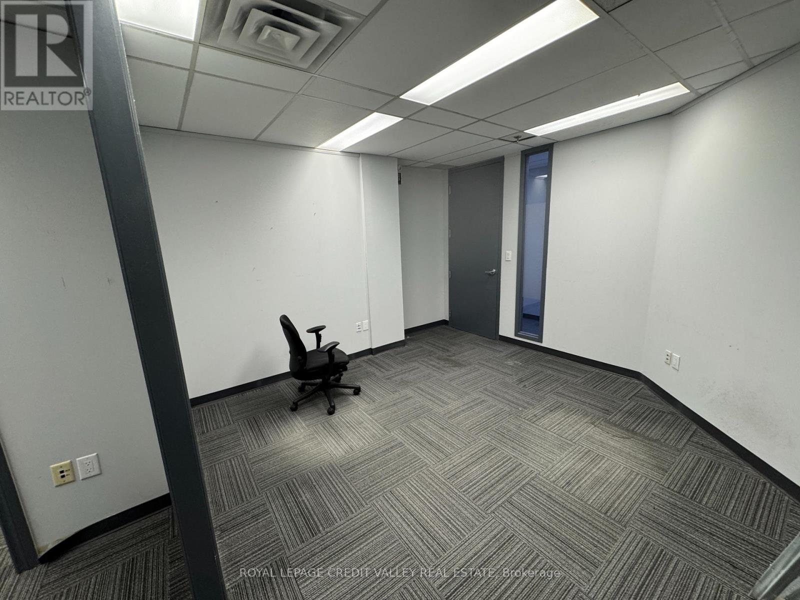 205 - 2800 Skymark Avenue, Mississauga, Ontario  L4W 5A6 - Photo 19 - W13707604