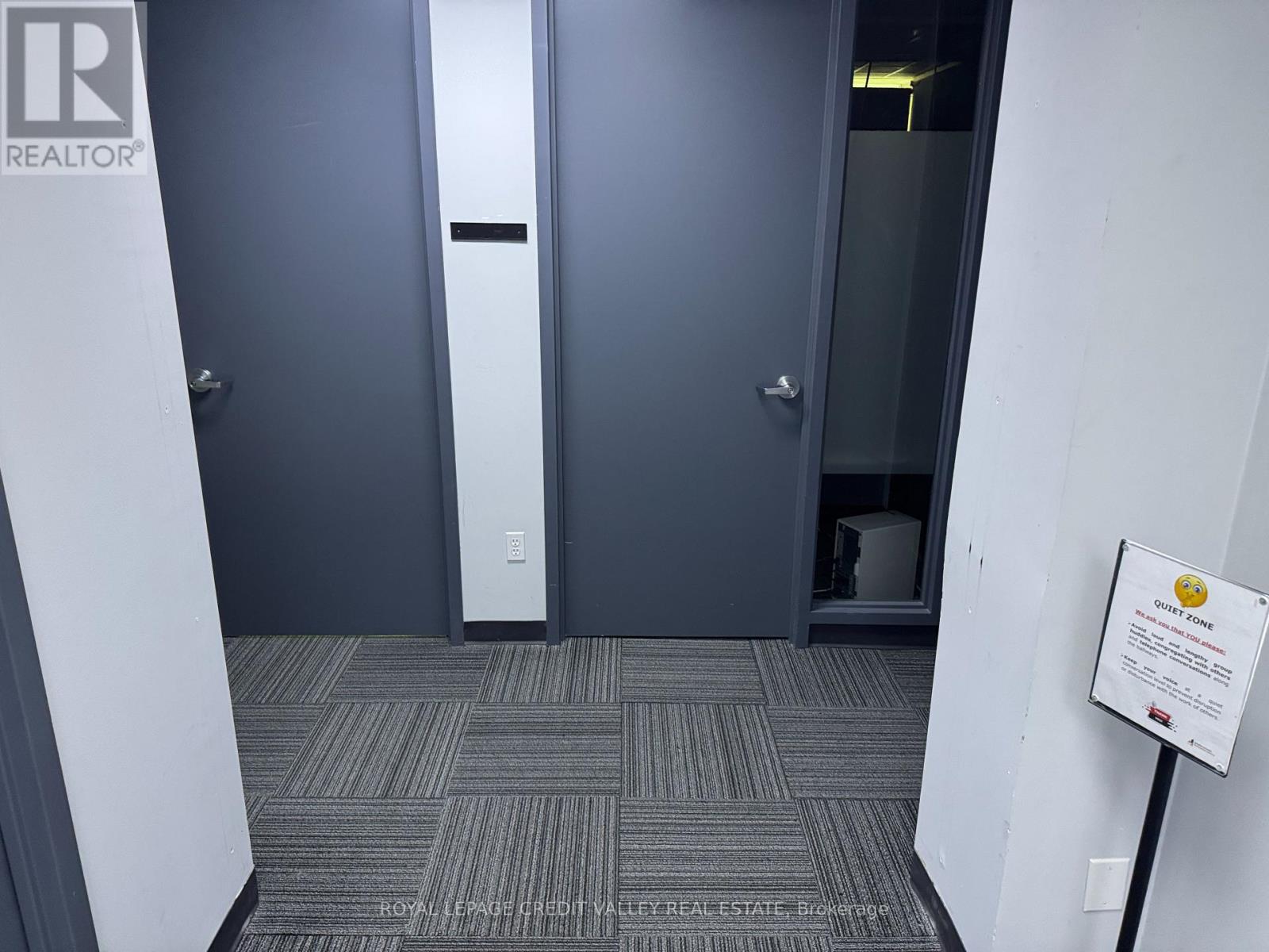 205 - 2800 Skymark Avenue, Mississauga, Ontario  L4W 5A6 - Photo 22 - W13707604