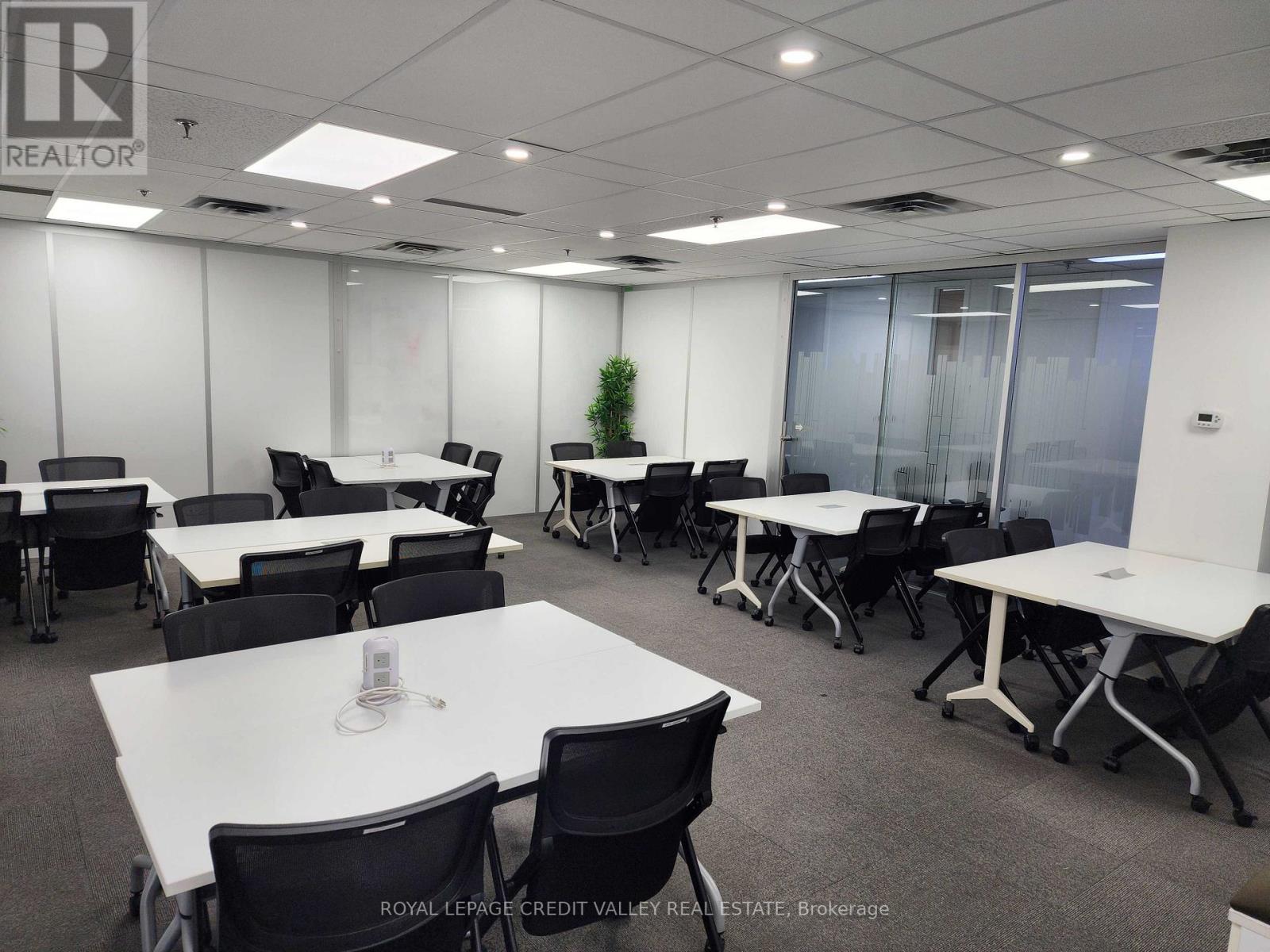 205 - 2800 Skymark Avenue, Mississauga, Ontario  L4W 5A6 - Photo 30 - W13707604