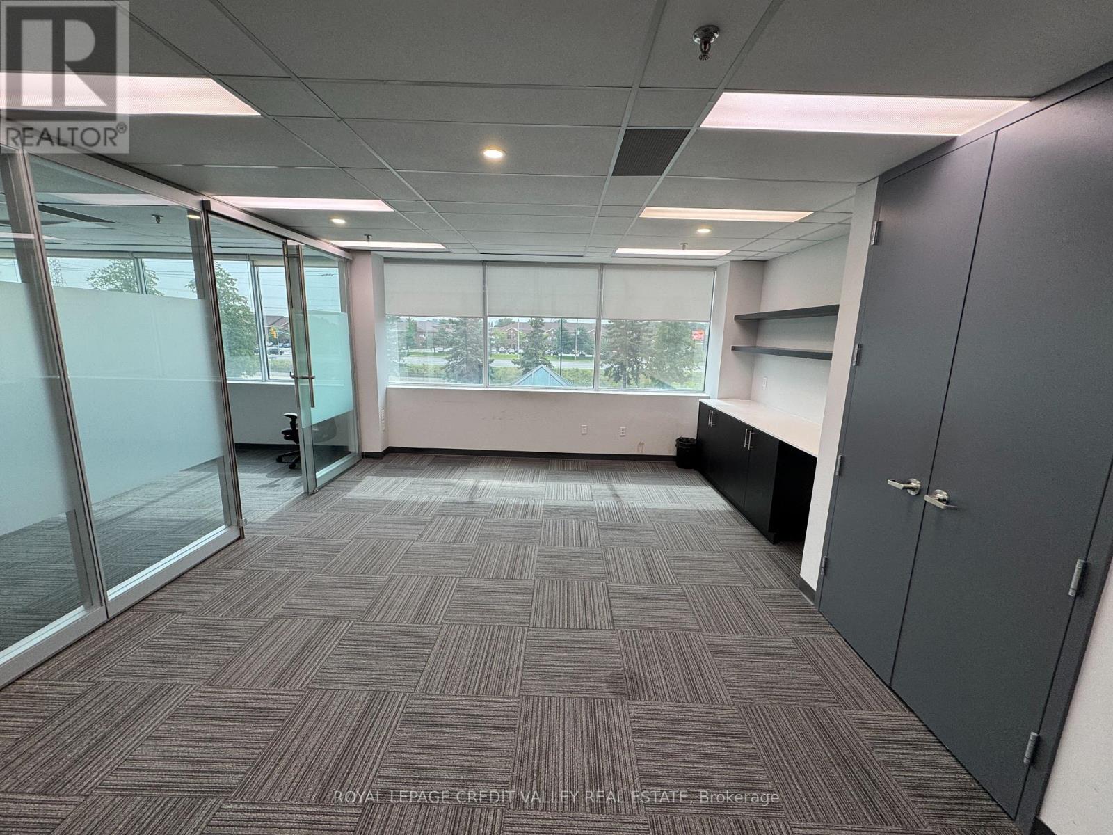 205 - 2800 Skymark Avenue, Mississauga, Ontario  L4W 5A6 - Photo 7 - W13707604