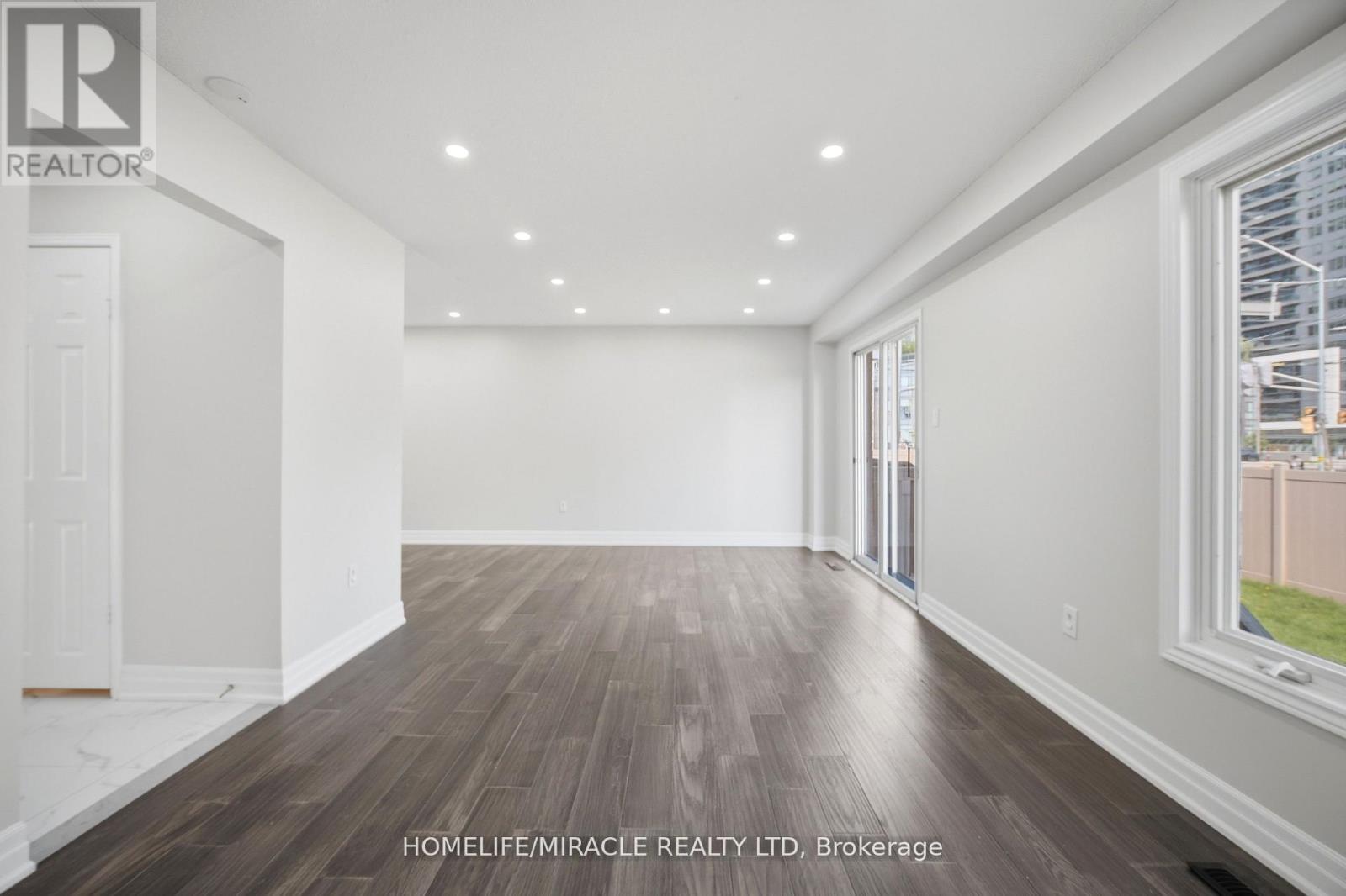 18 - 35 Ceremonial Drive, Mississauga, Ontario  L5R 3G6 - Photo 14 - W13707670