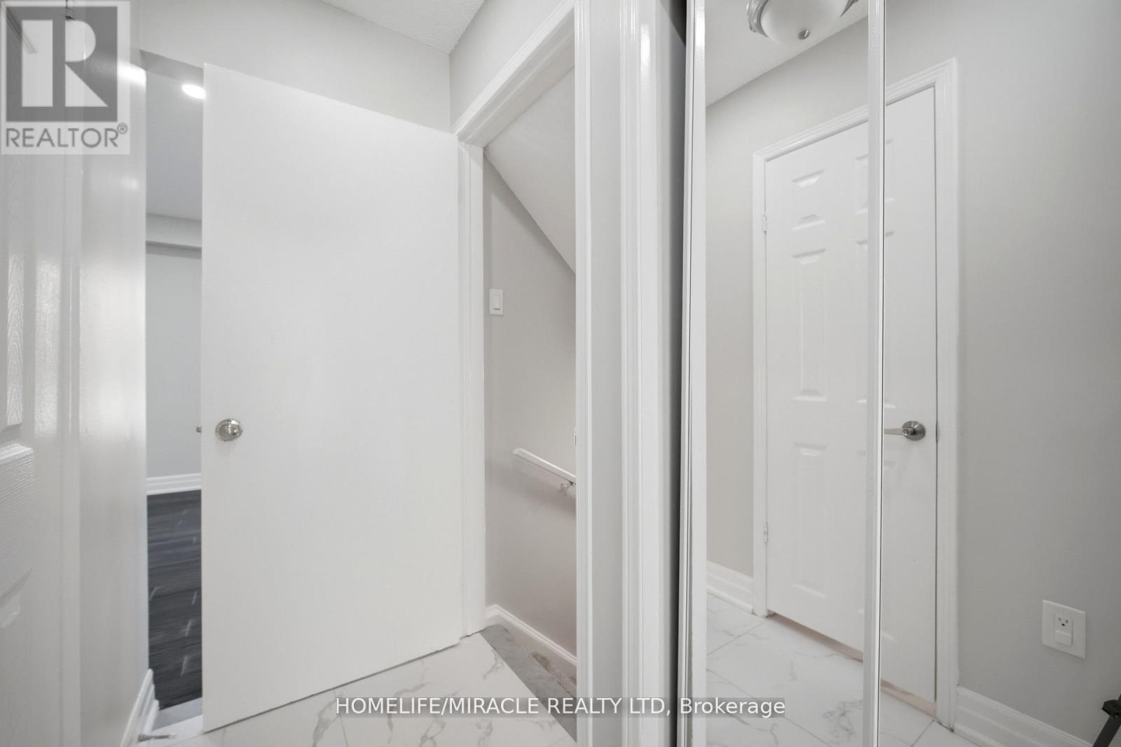 18 - 35 Ceremonial Drive, Mississauga, Ontario  L5R 3G6 - Photo 31 - W13707670