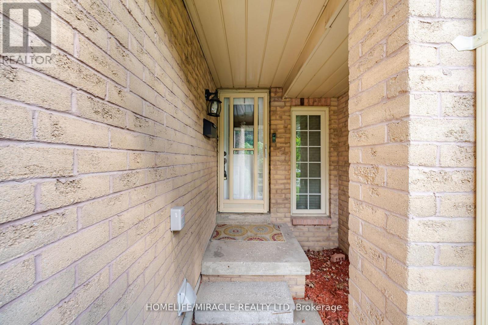 18 - 35 Ceremonial Drive, Mississauga, Ontario  L5R 3G6 - Photo 5 - W13707670