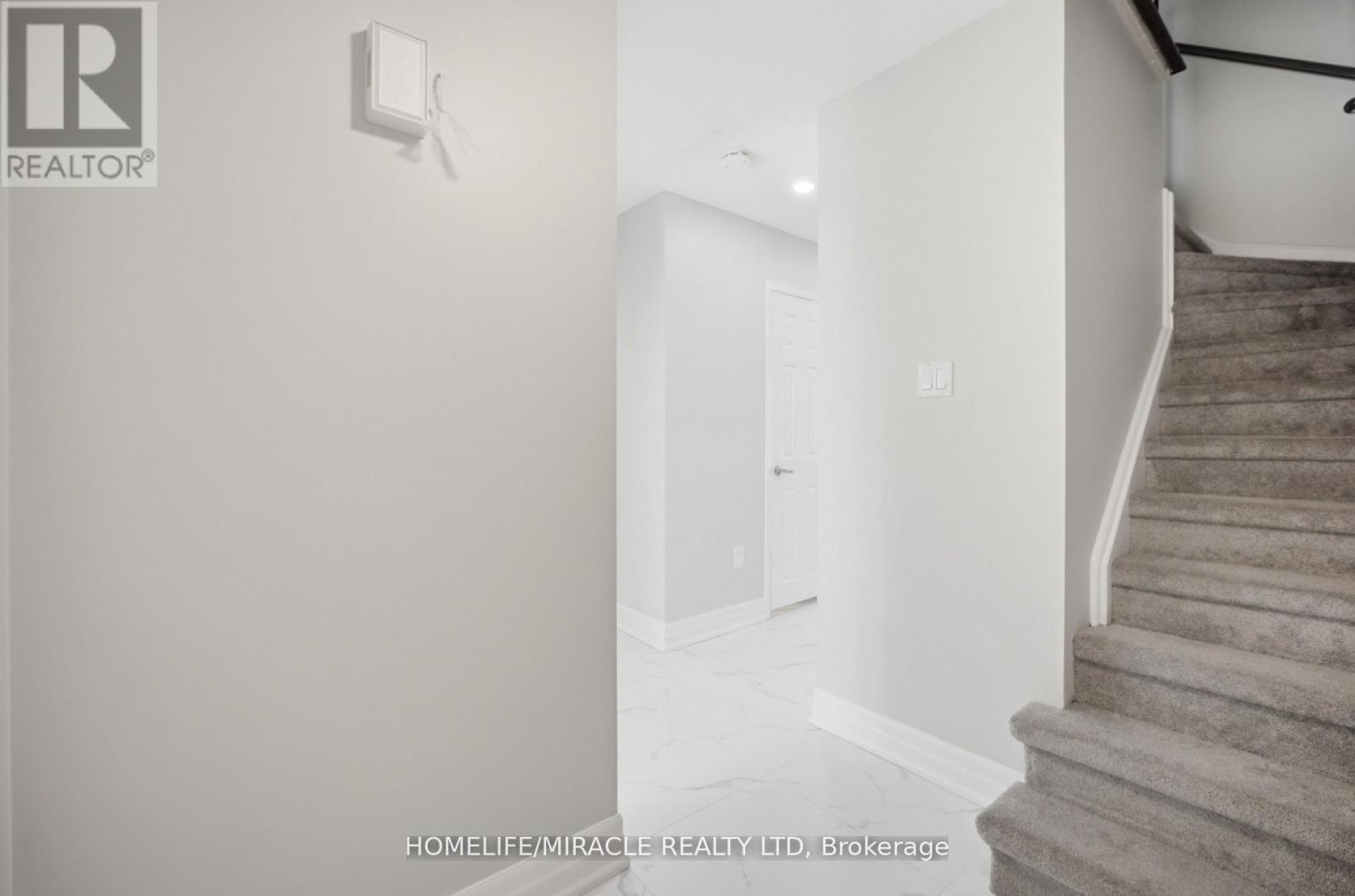 18 - 35 Ceremonial Drive, Mississauga, Ontario  L5R 3G6 - Photo 8 - W13707670