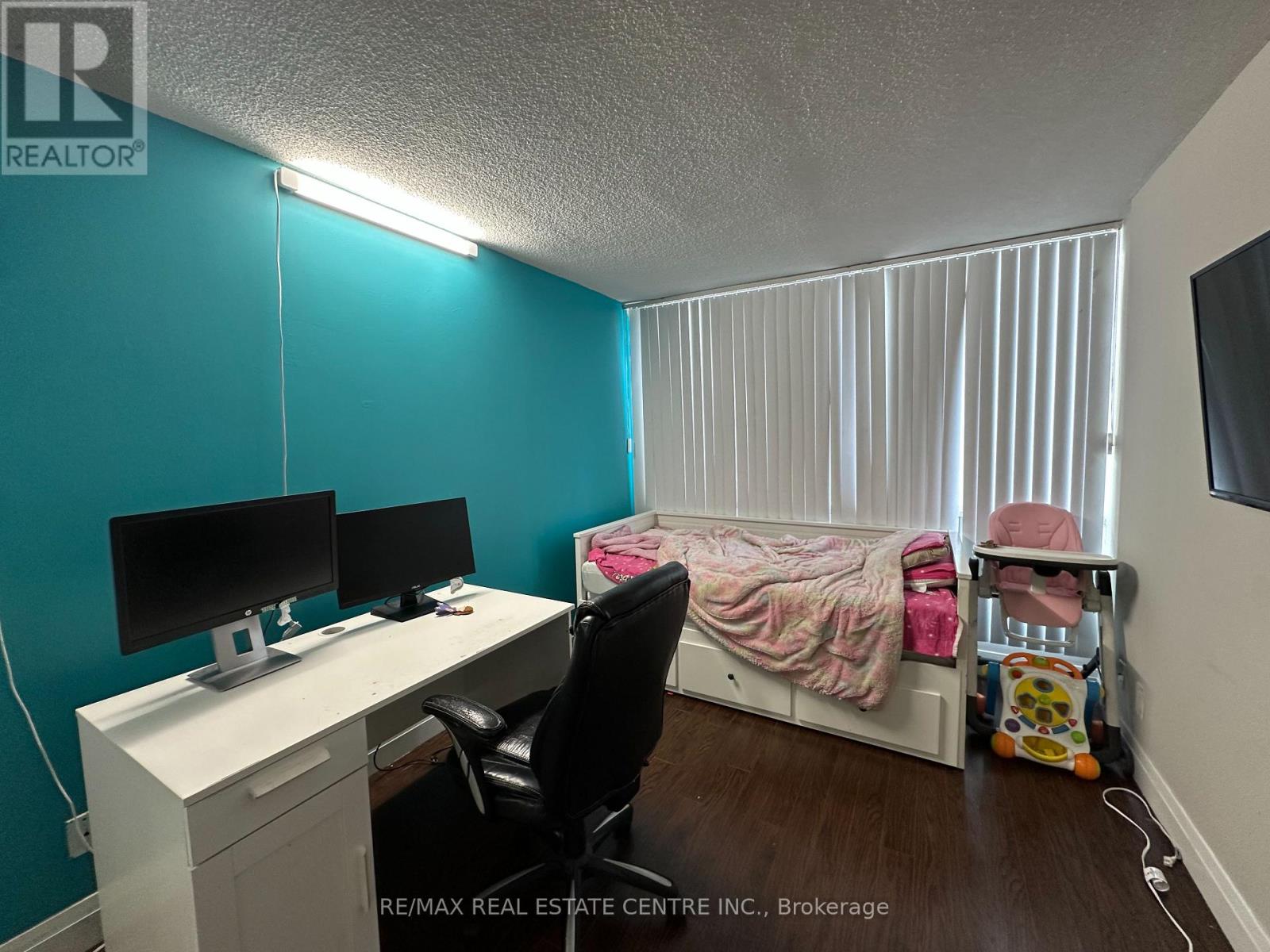 912 - 155 Hillcrest Avenue, Mississauga, Ontario  L5B 3Z2 - Photo 10 - W13707728