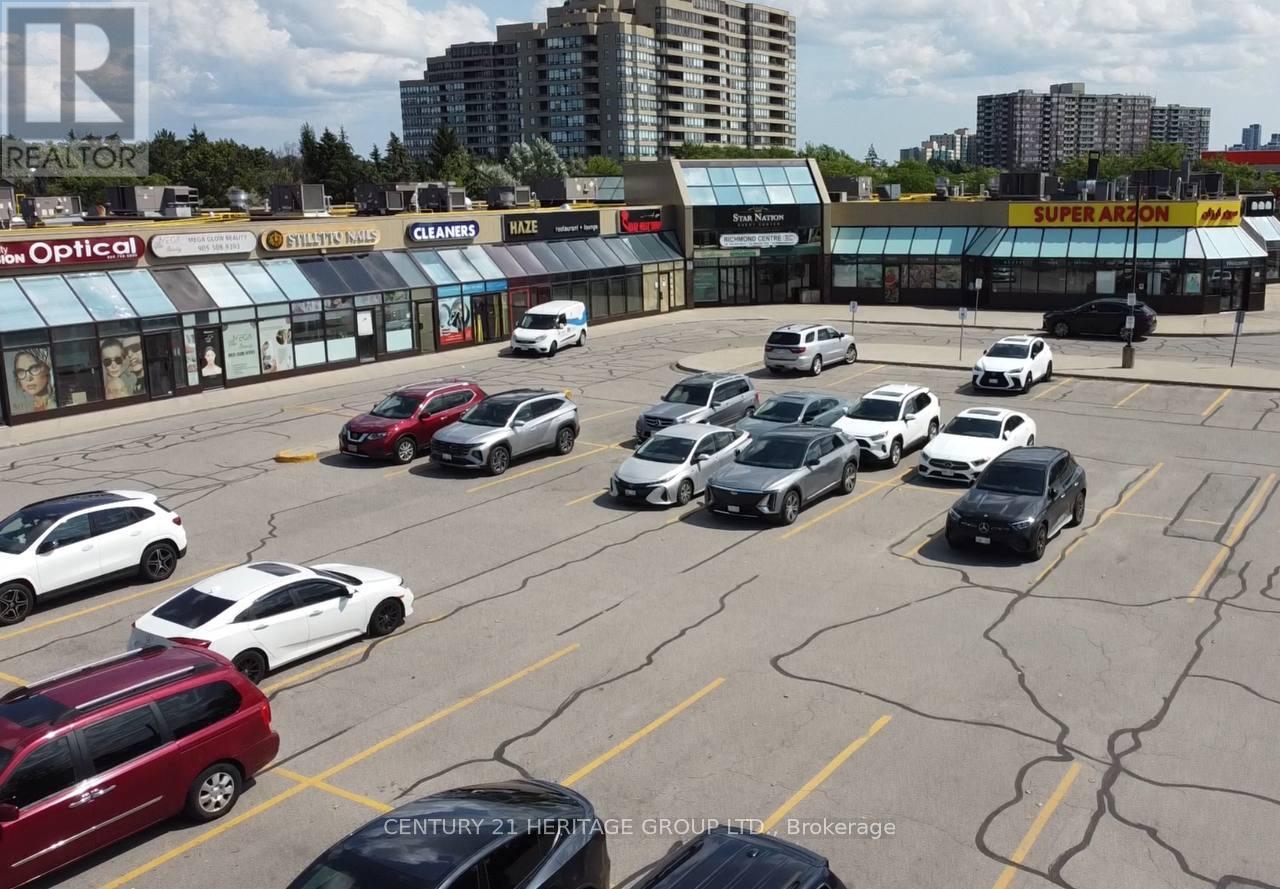 208 - 9737 YONGE STREET, Richmond Hill, Ontario