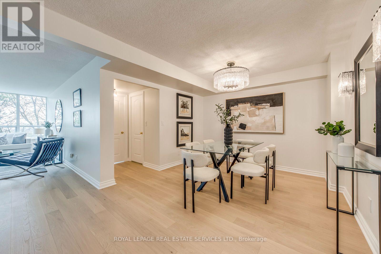 403 - 1 Ripley Avenue, Toronto, Ontario  M6S 4Z6 - Photo 5 - W13599870