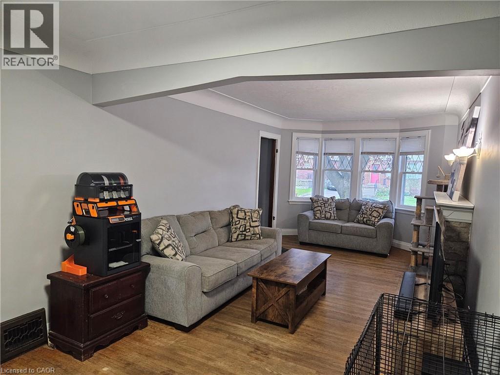 75 Barons Avenue S, Hamilton, Ontario  L8K 2Y4 - Photo 3 - 40857962
