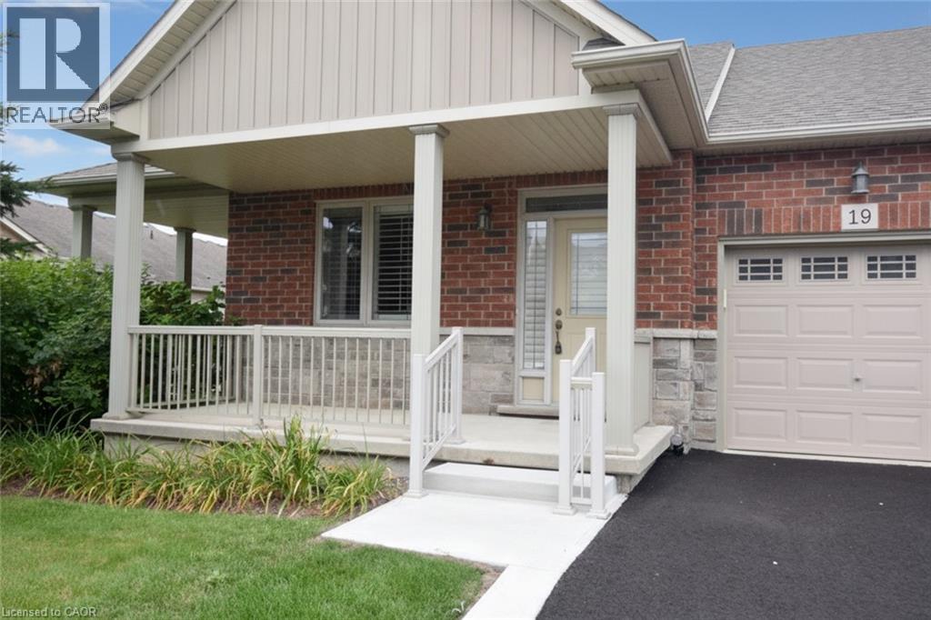 19 Stickland Lane, Binbrook, Ontario  L0R 1C0 - Photo 2 - 40857947