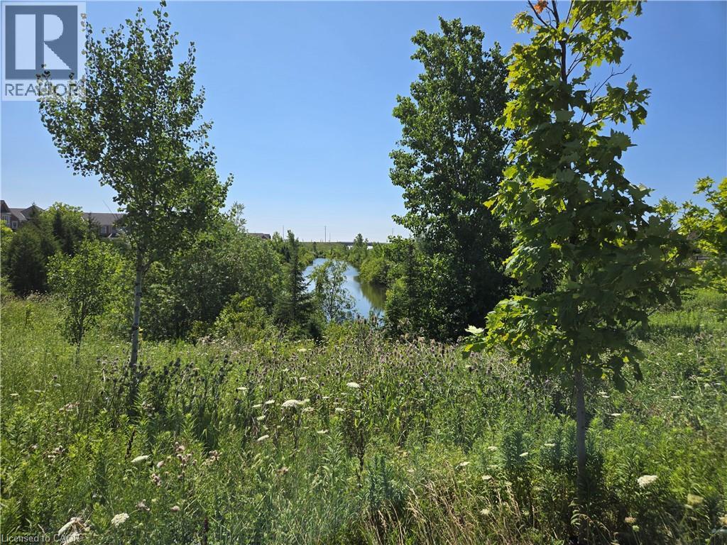 50 Dredge Court, Milton, Ontario  L9T 8T1 - Photo 2 - 40857642