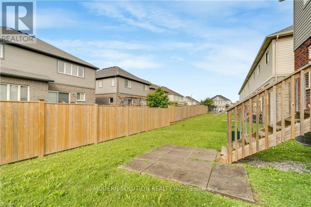 157 Juneberry Road, Thorold, Ontario  L2V 0H9 - Photo 34 - X13707536