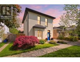 62 EAST AVENUE, Brantford, Ontario