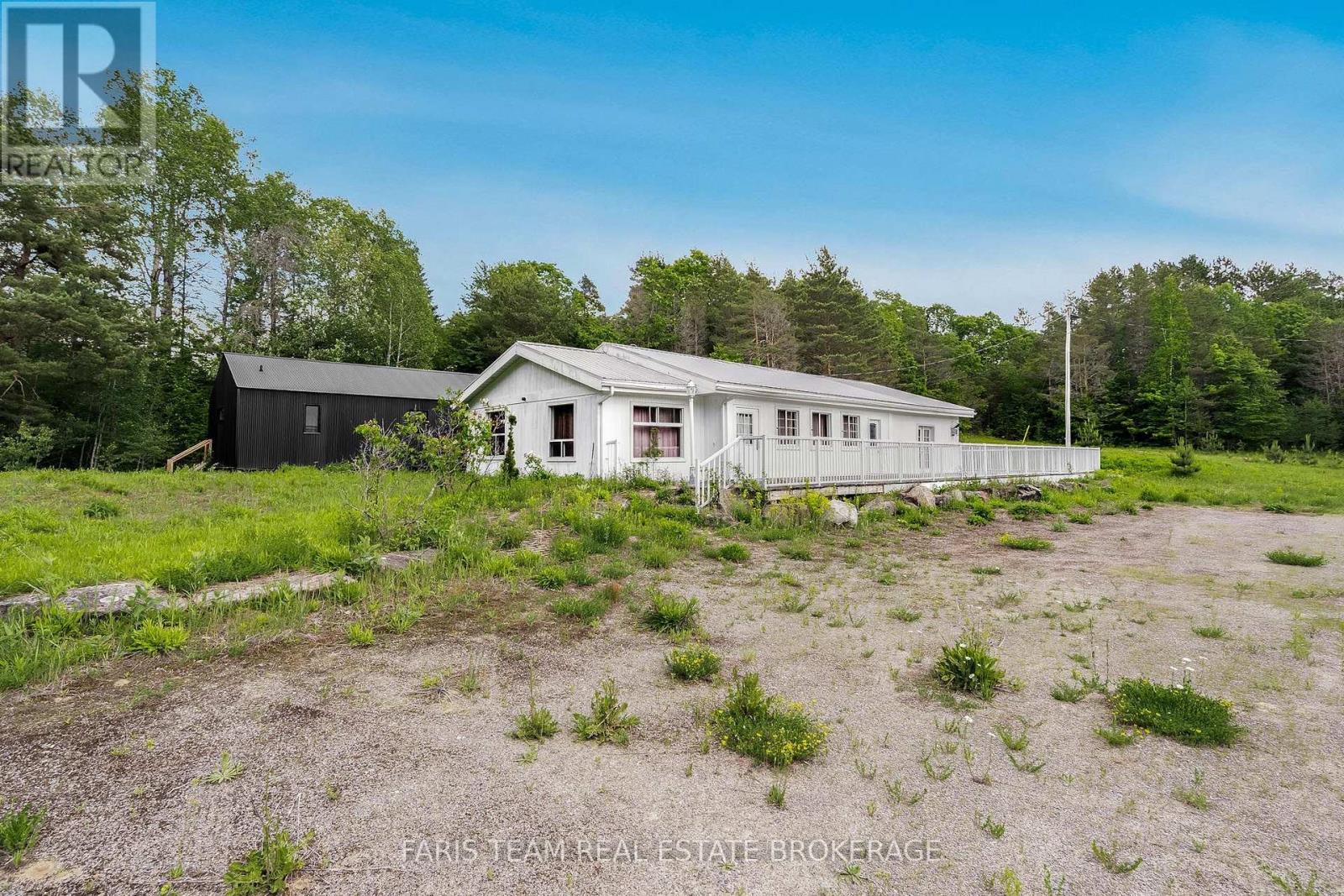 2180-2186 Hwy 141, Muskoka Lakes, Ontario  P0B 1L0 - Photo 4 - X13707566