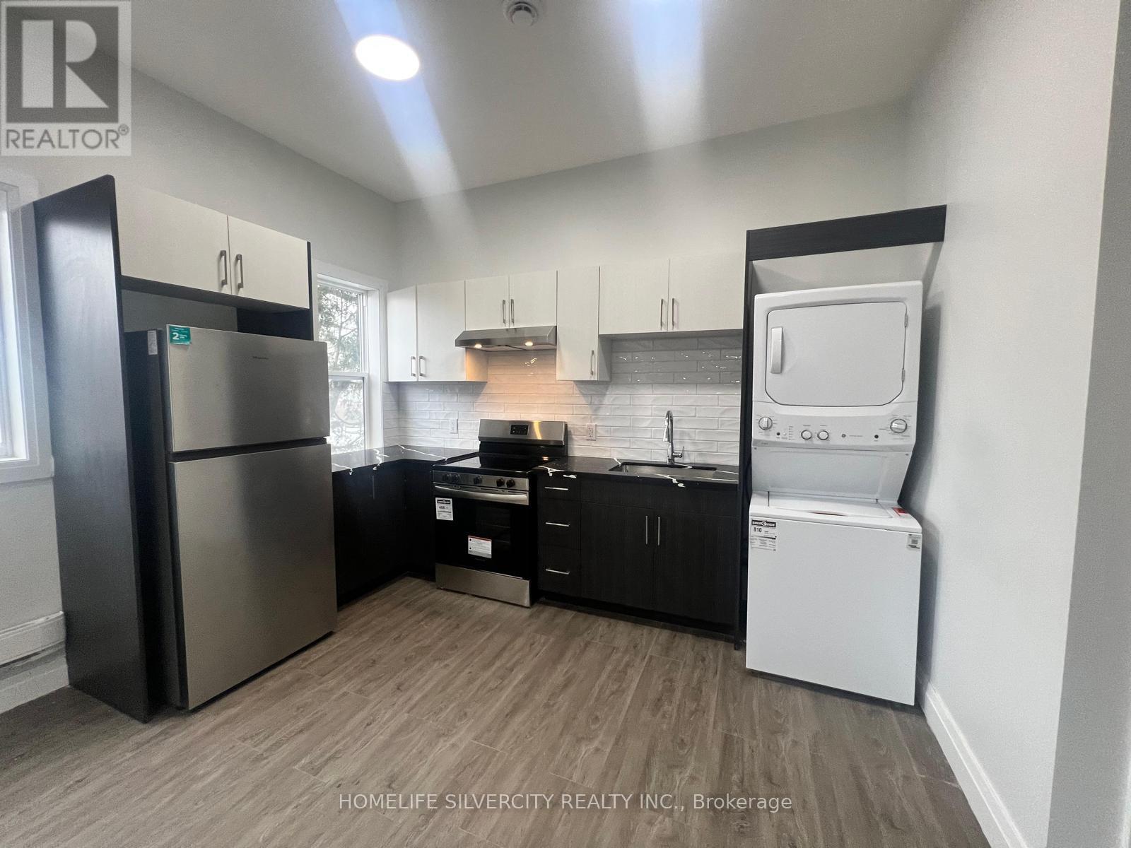 221 Emerson Avenue S, London South, Ontario  N5V 3L5 - Photo 7 - X13707684