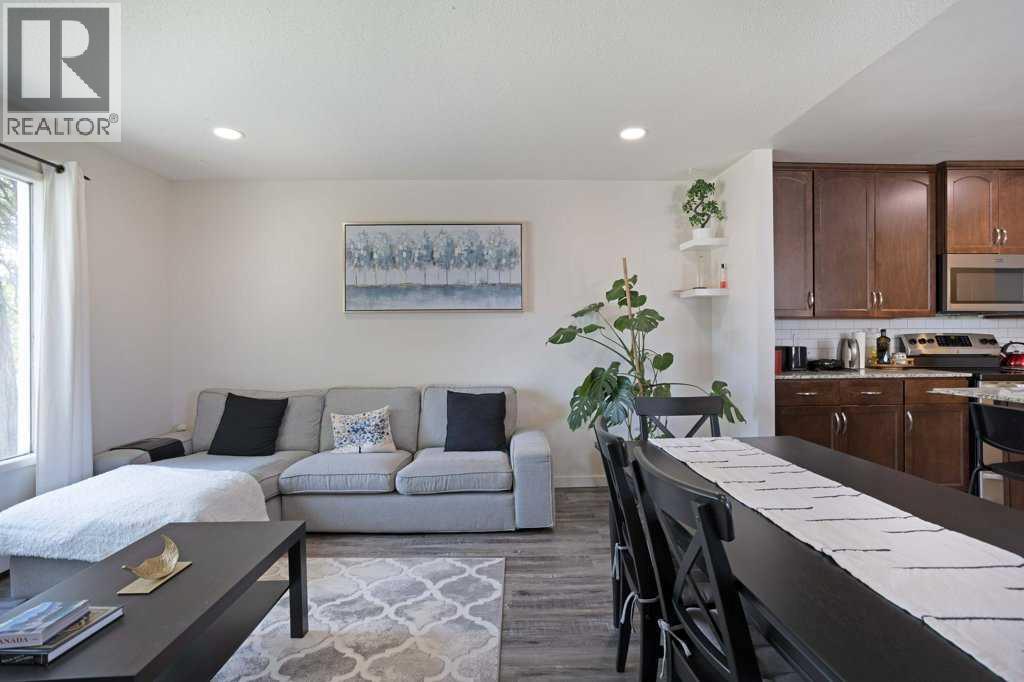 11 10 Street W, Brooks, Alberta  T1R 0C1 - Photo 4 - A2336285