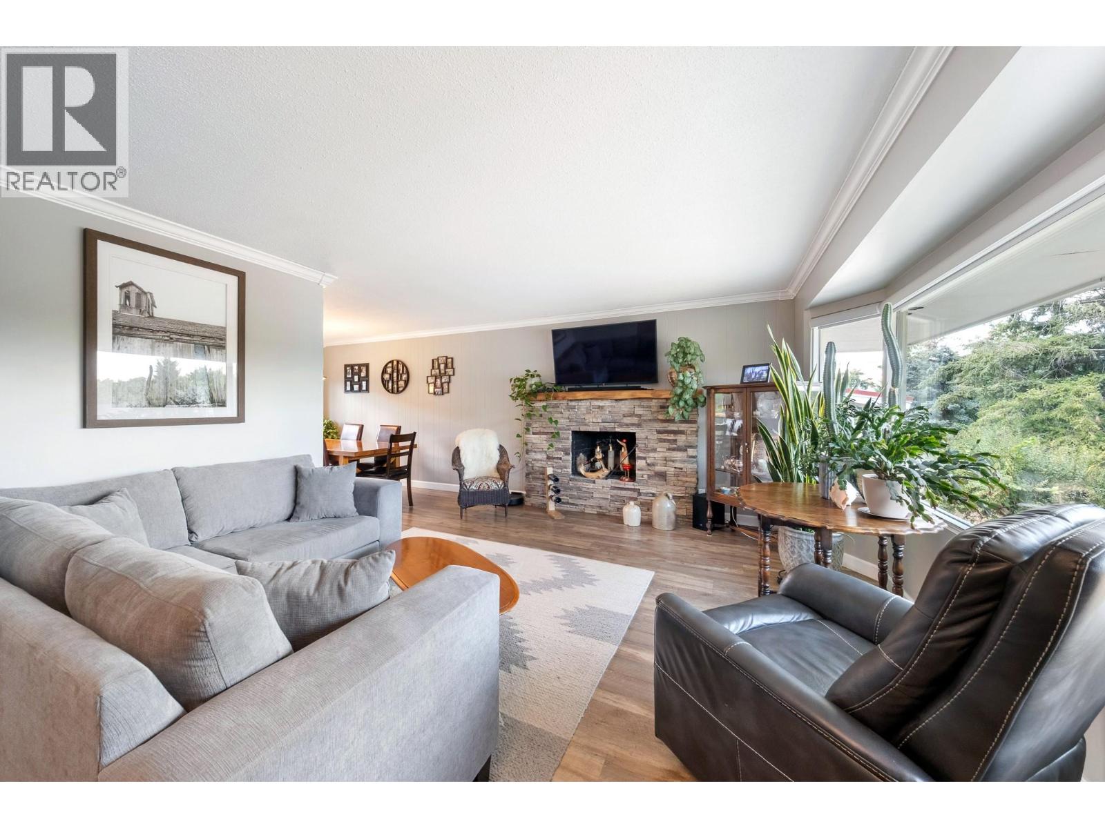 12300 Ormsby Drive, Coldstream, British Columbia  V1B 1H8 - Photo 12 - 10397814