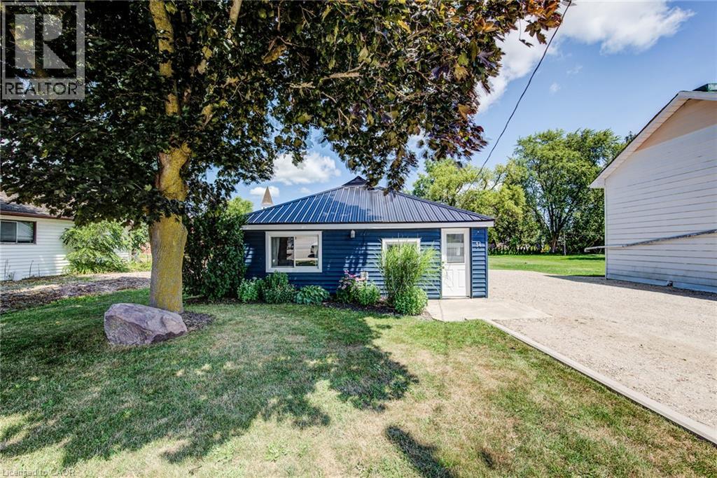 14 Maddison Street E, Monkton, Ontario  N0K 1P0 - Photo 2 - 40847064