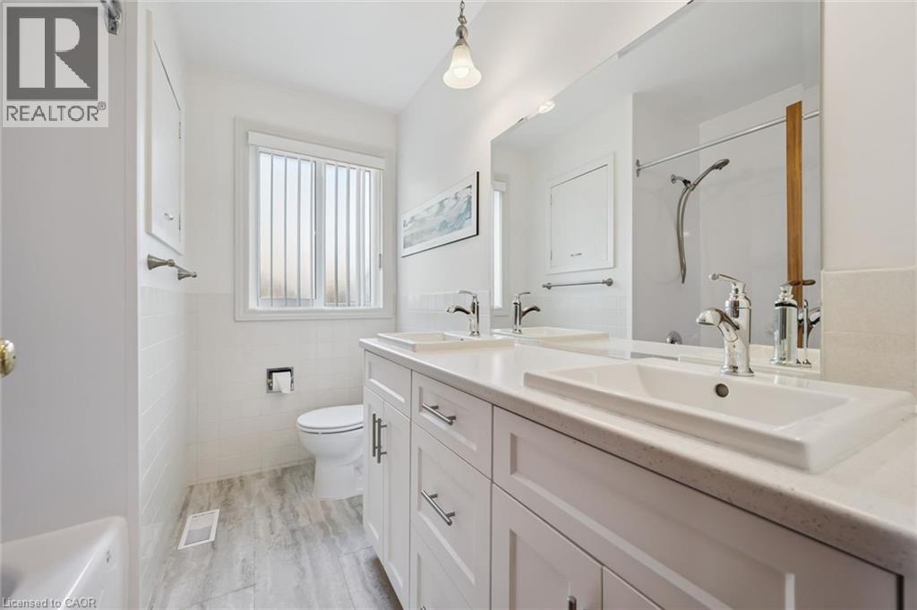 14 Ruskview Road, Kitchener, Ontario  N2M 4S2 - Photo 25 - 40847506