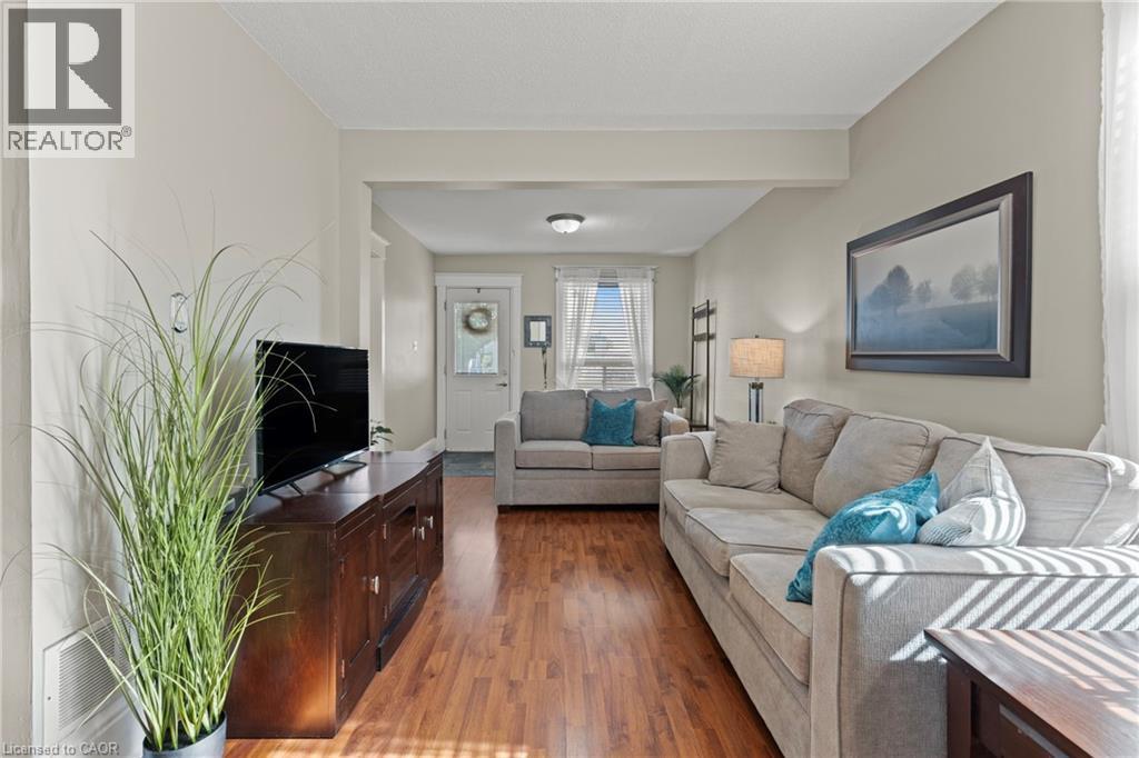 25 Mckinstry Street, Hamilton, Ontario  L8L 6C2 - Photo 8 - 40848503