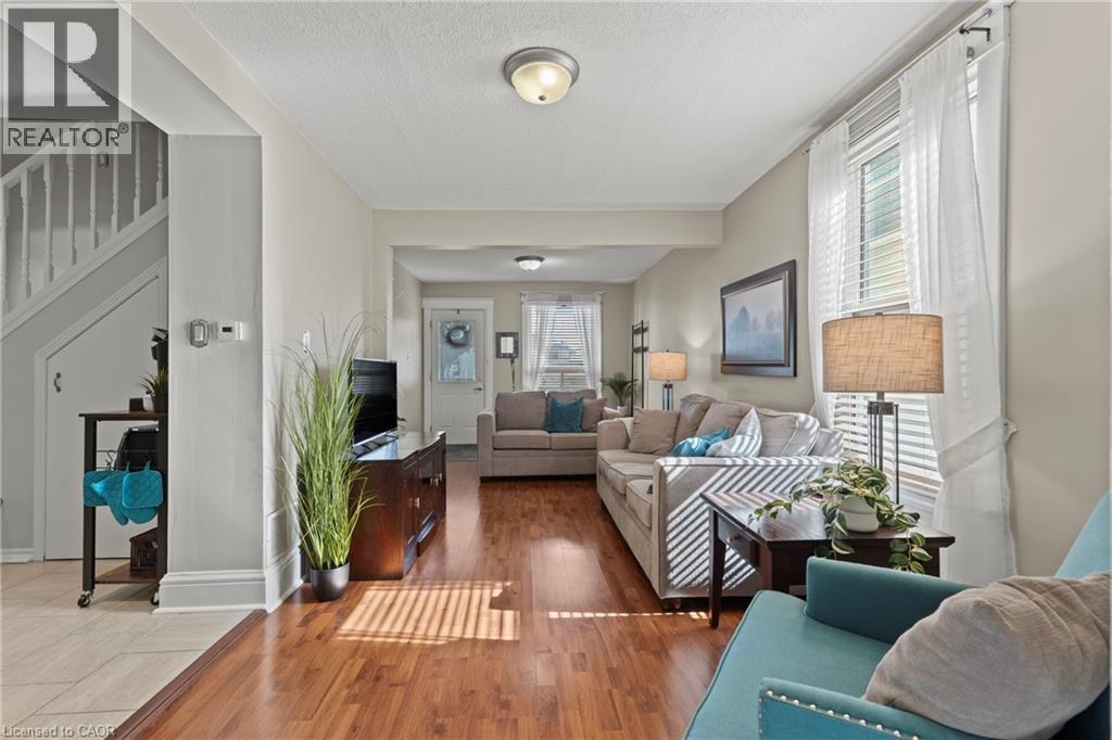 25 Mckinstry Street, Hamilton, Ontario  L8L 6C2 - Photo 9 - 40848503