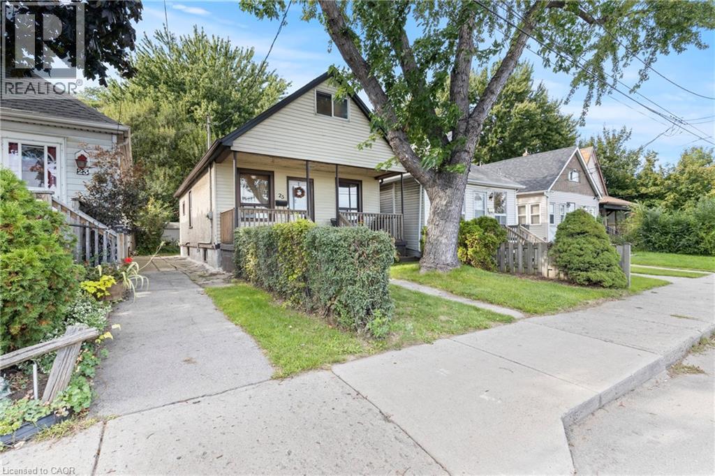 25 Mckinstry Street, Hamilton, Ontario  L8L 6C2 - Photo 3 - 40848503