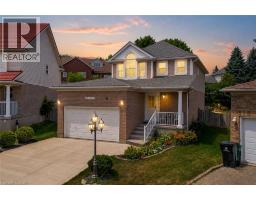 42 BRIARMEADOW Crescent, Kitchener, Ontario