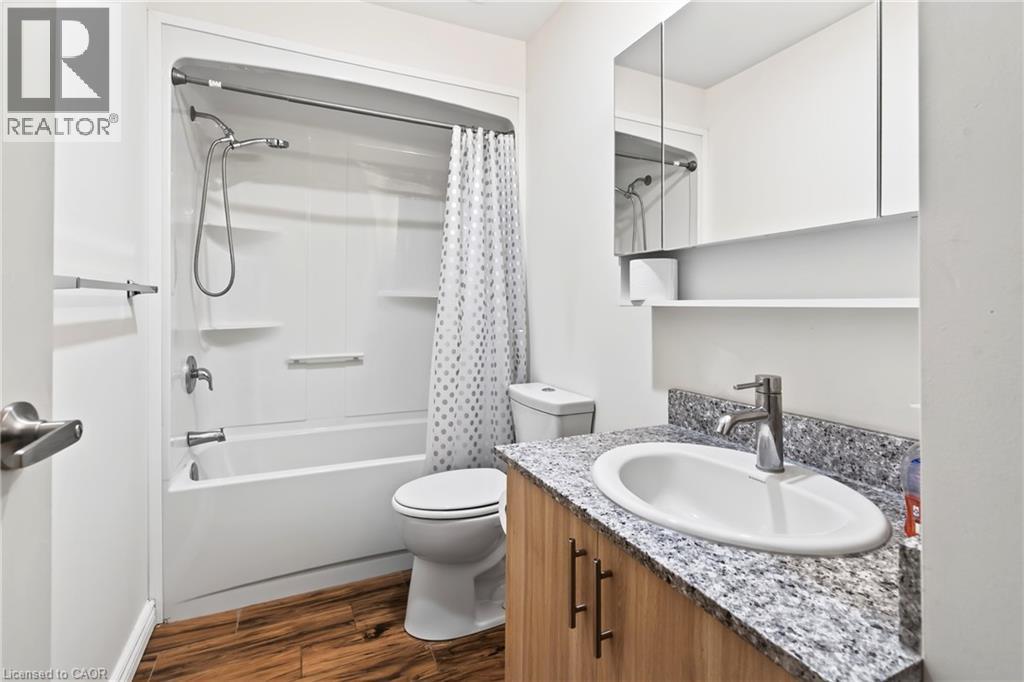 275 Larch Street Unit# F-114, Waterloo, Ontario  N2L 0J3 - Photo 9 - 40857931